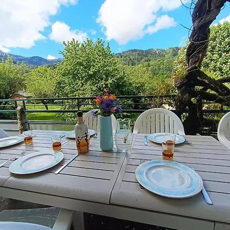 La Maison Des Praz Holiday home *